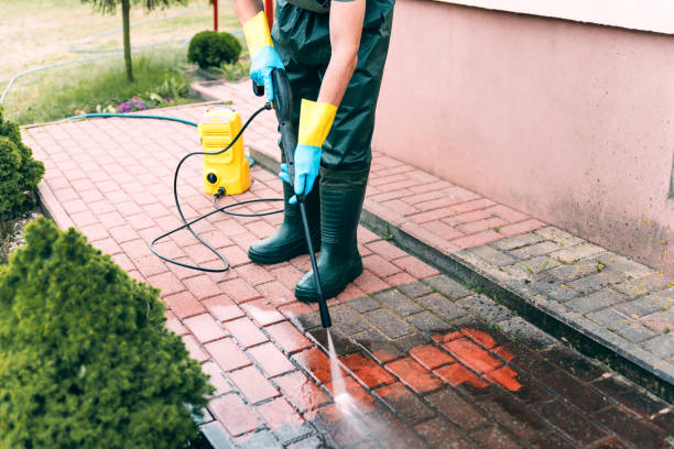 Best Roof Power Washing Services  in Hamilton, OH
